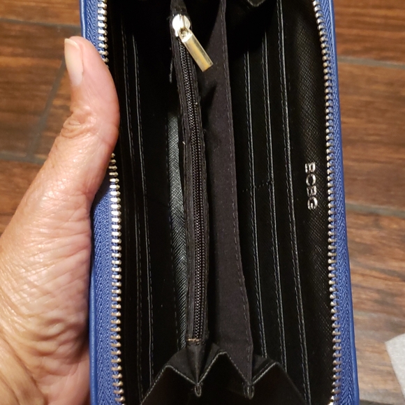 🆕️Bcbgeneration Wallet - Picture 4 of 5